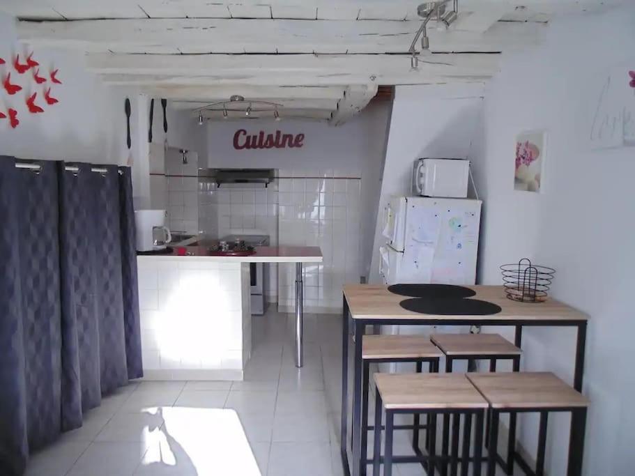 Le Gambetta - Nouveau Proprietaire Estissac Exteriör bild