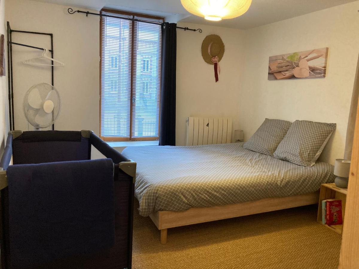 Le Gambetta - Nouveau Proprietaire Estissac Exteriör bild